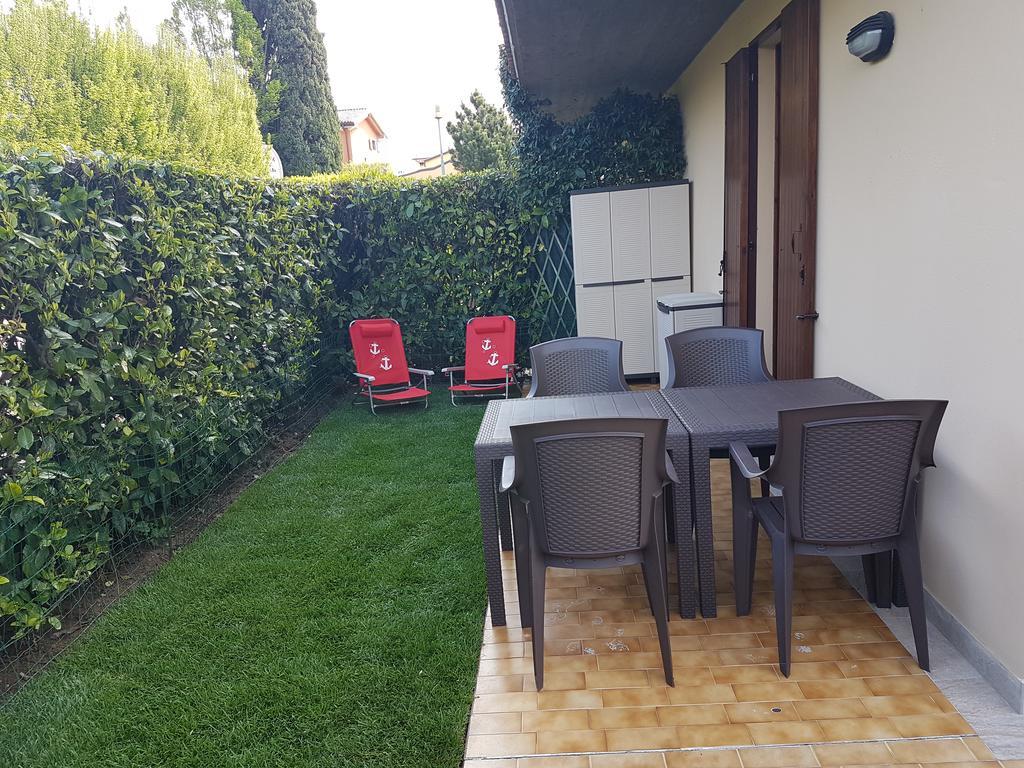 Holiday House Di Fiore Simona Lazise Exterior foto